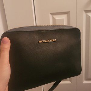 Michael Kors crossbody bag